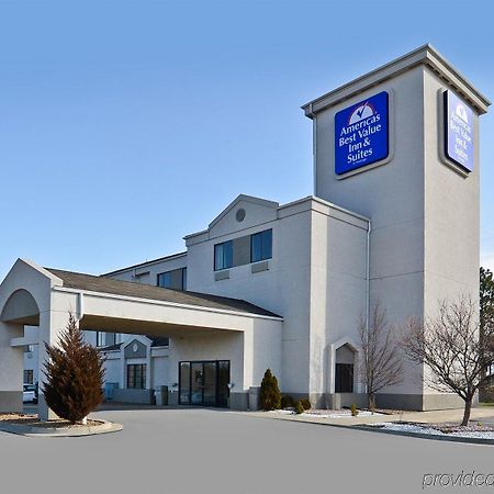 Americas Best Value Inn And Suites Lee'S Summit-Kansas City Ngoại thất bức ảnh