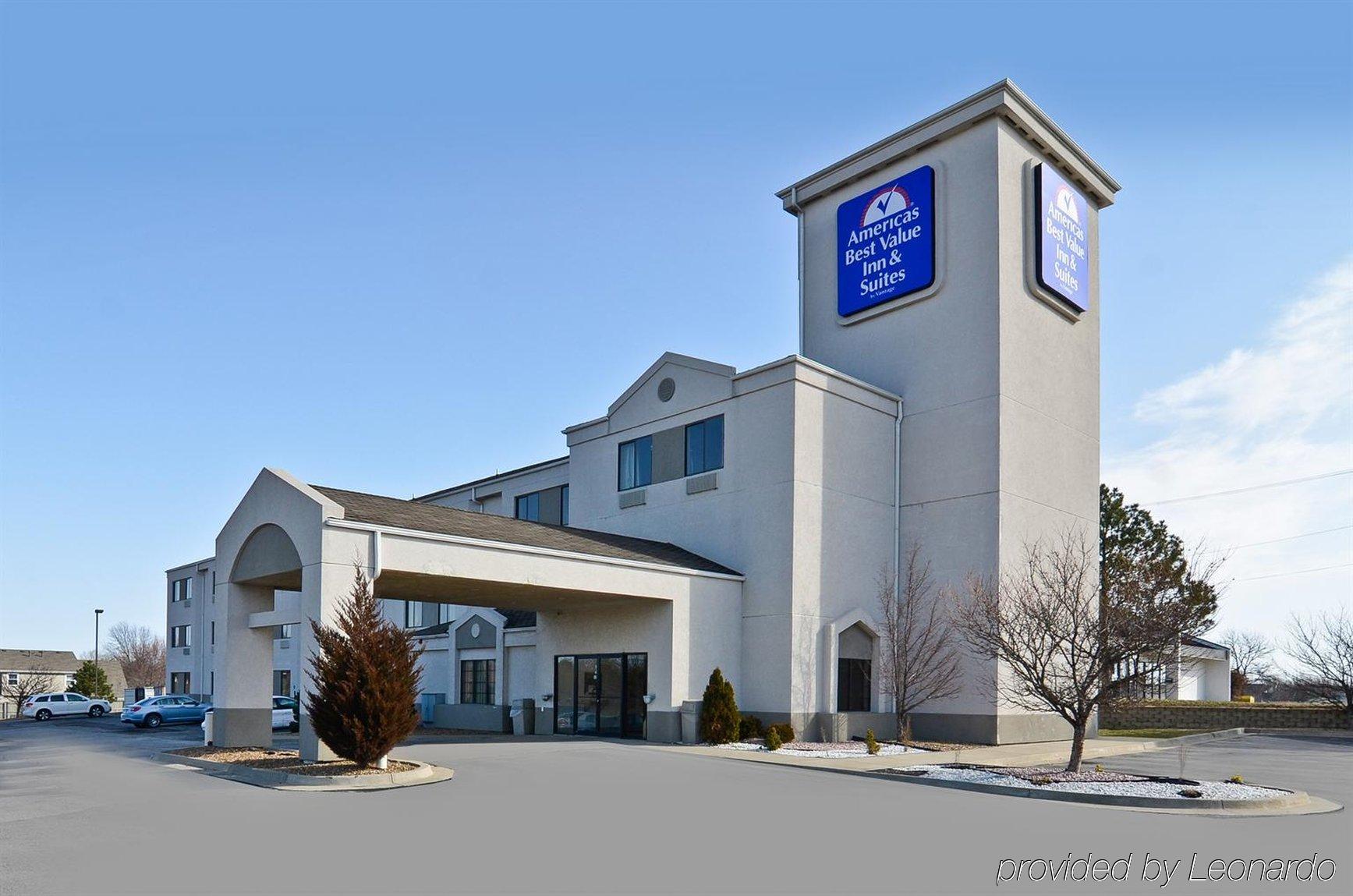 Americas Best Value Inn And Suites Lee'S Summit-Kansas City Ngoại thất bức ảnh