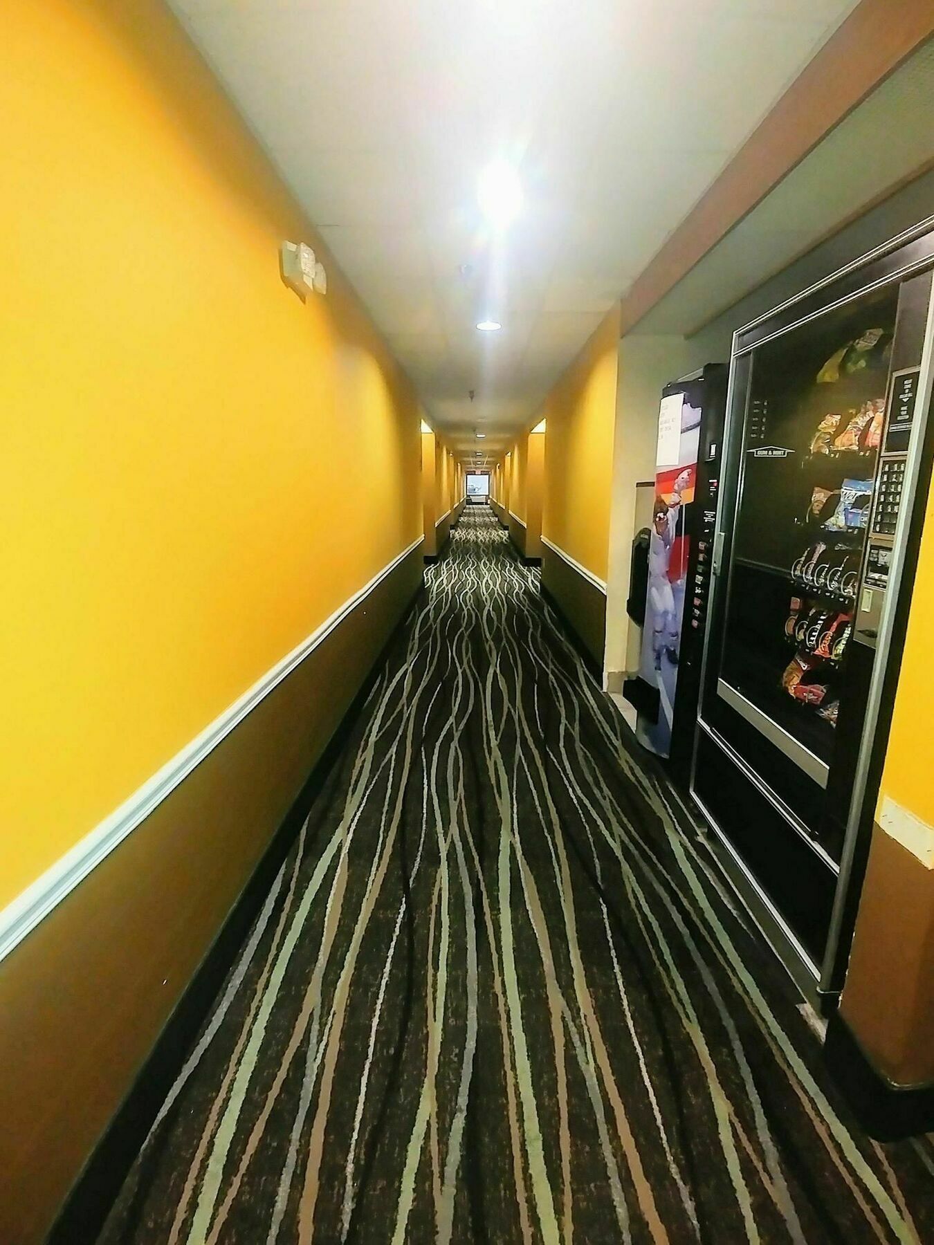 Americas Best Value Inn And Suites Lee'S Summit-Kansas City Ngoại thất bức ảnh